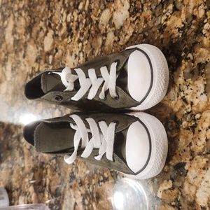 Converse All Stars Toddler Size 7 high tops